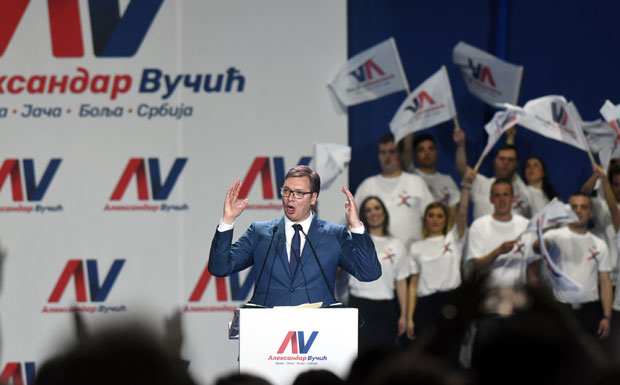 Вучић: Не дам да нас врате у време велике пљачке